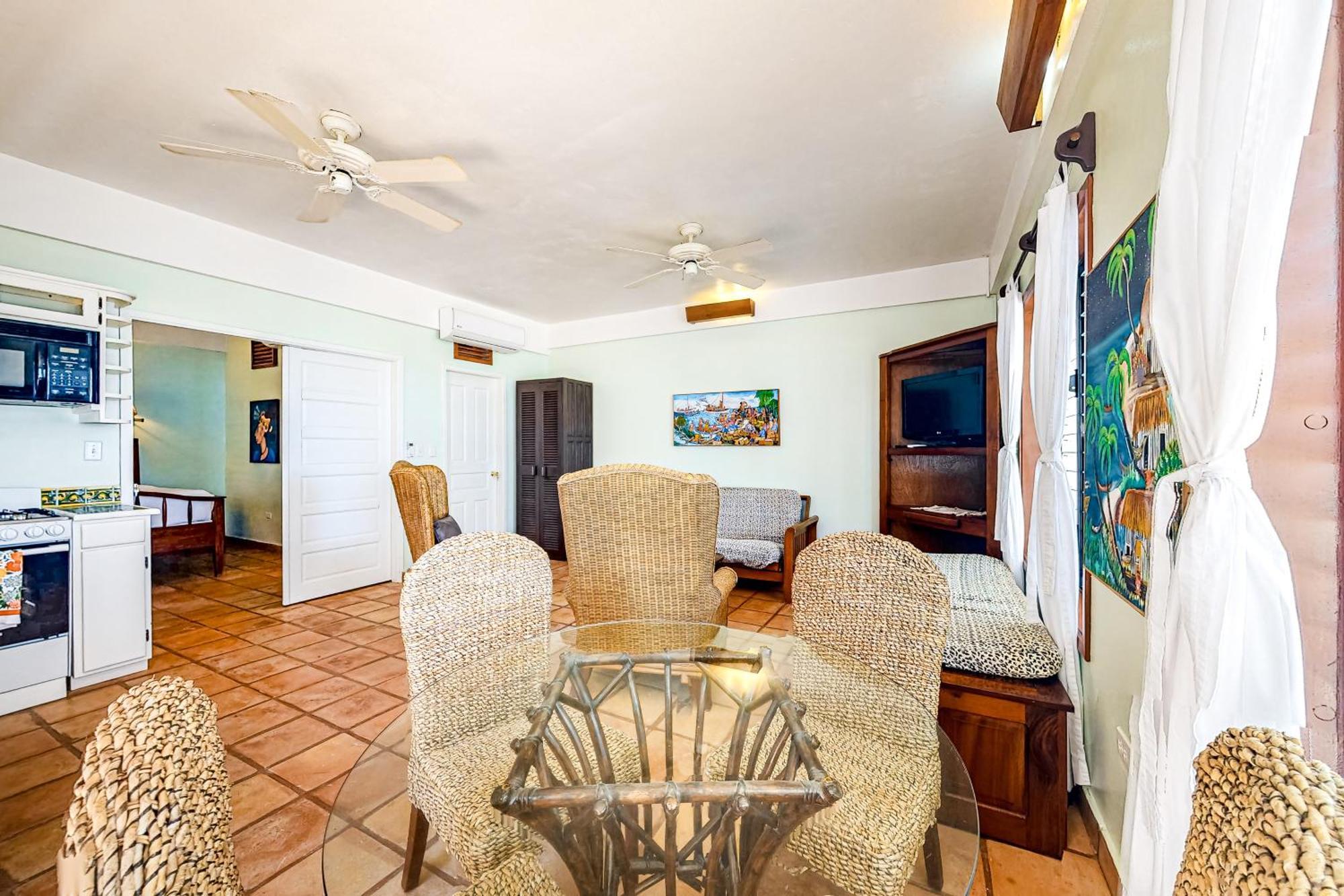Beachside Villas Gold Standard Certified Placencia Pokoj fotografie